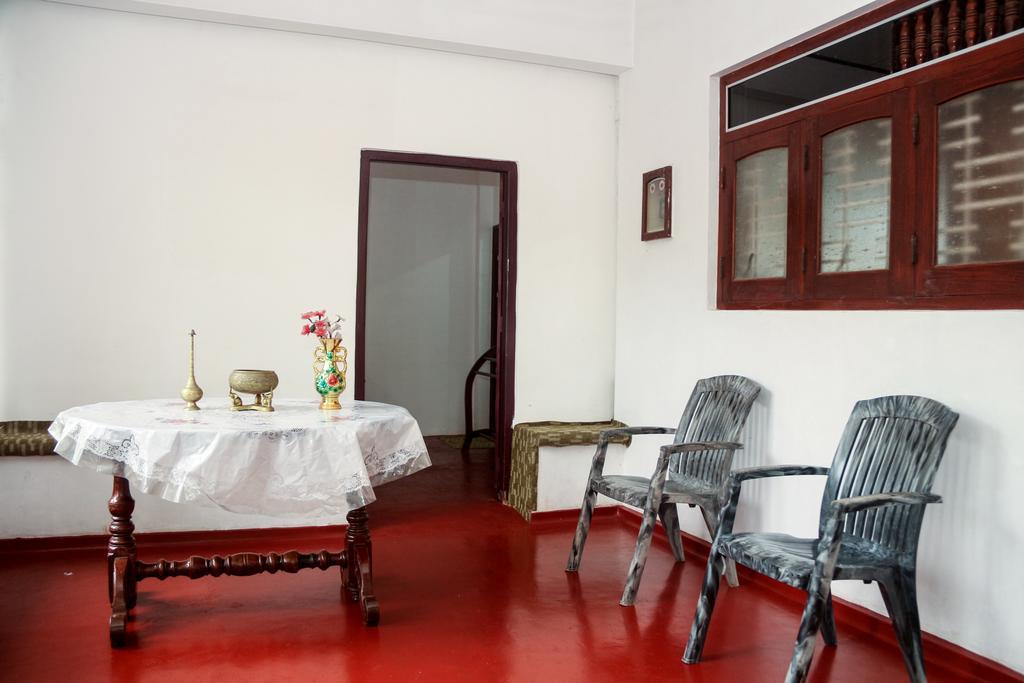 Desitha Family House Hotel Mirissa Exterior foto